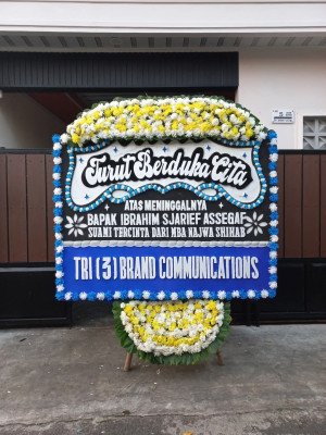 Papan Bunga Duka di Kebonratu